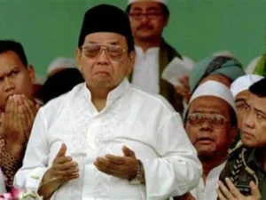 Ini Nasihat Gus Dur Supaya Shalatmu Berarti