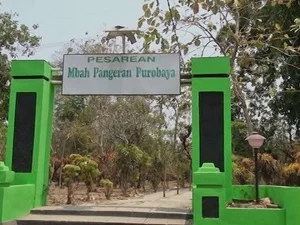 Lintas Ziarah Kota Tegal dan Berdoa di Makam Pangeran Purbaya