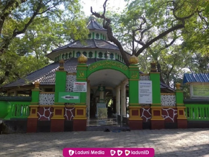 Ziarah di Makam Sayyid Syarif Arif Abdurrahim, Ulama Pejuang dari Pasuruan