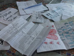 Siswa SDN 12 Siantan Ungkapkan Kebahagiaan Atas Kehadiran Mahasiswa KKL IAIN Pontianak