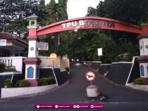 Ziarah Makam KH. Sholeh Darat, Mahagurunya para Ulama