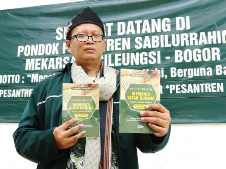 Belajar Kitab Kuning Praktis ala Kiai Cep Herry