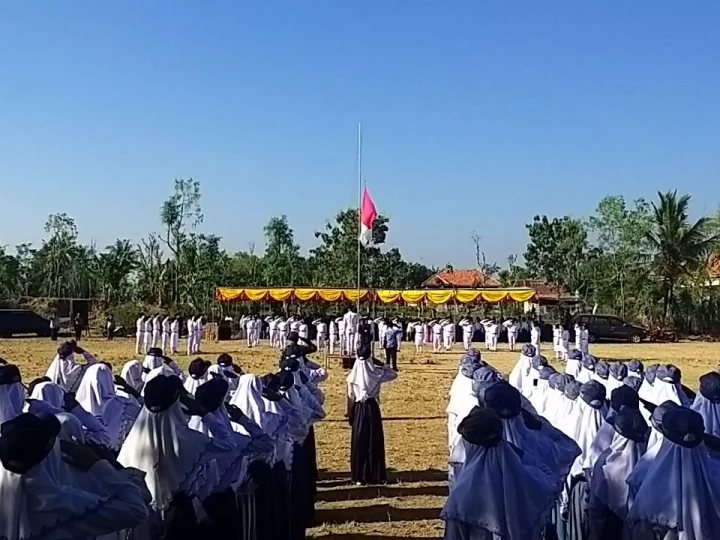 Merdeka itu, Berkat Rahmat Tuhan