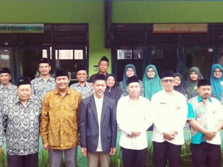 Ketua Tanfidziyah PWNU Jateng Apresiasi Prestasi MWC NU Cilongok