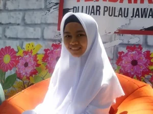 Belajar dari Nur Afdhaliah, Gadis Hafal Qur’an yang Bisa Kuliah Gratis