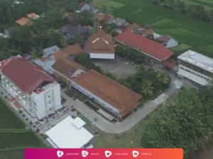 Pesantren Darussalam Dukuhwaluh, Purwokerto