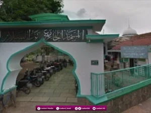 Ziarah di Makam KH. Yasin Jekulo, Sang Mujiz Dalailul Al-Khoirot