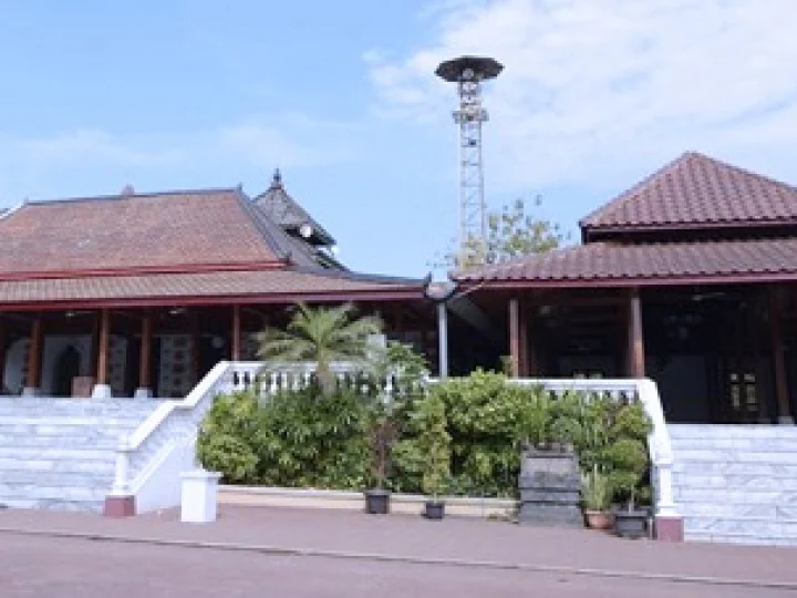 Wisata dan Ziarah Makam Wali Sunan Jepara
