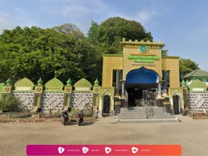 Ziarah Makam Syekh Maulana Syamsudin, Waliyullah Shohibul Karomah dari Pemalang