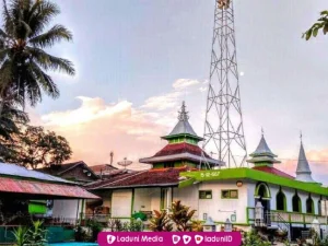 Ziarah di Makam KH. Siraj Payaman, Sang Rama Agung dari Payaman