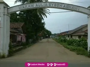 Ziarah di Makam Syekh Asnawi Pandeglang, Ulama Pejuang dari Pandeglang