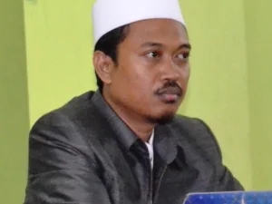 Ustadz Ma'ruf Khozin: Seputar Amaliah Asyura