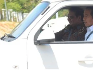 Mungkinkah Mobil Esemka Jadi Mobil Kepresidenan ?