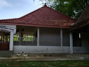 Wisata Ziarah dan Berdo'a di Makam Mbah Raden Muhammad Syuhud Kudus