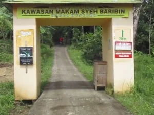 Wisata Spiritual dan Bertawassul di Makam Syekh Baribin Kebumen