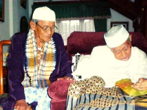 Pengersa Abah Anom qs Adalah Mursyid Semua Kalangan