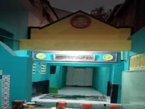 Wisata Ritual dan Bertafakkur di Makam Kyai Damar Semarang