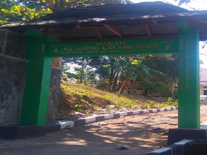 Wisata Ziarah dan Berdoa di Makam Ki Ageng Galang Sewu Semarang