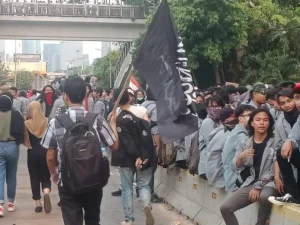 Demo Mahasiswa Gagal Ditunggangi, Taliban Tetap Bergerak