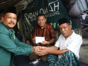 NU Care LazisNU Gelar Bedah Rumah di Tumanggung