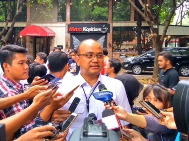 Wartawan, Setia Pada Fakta (2)