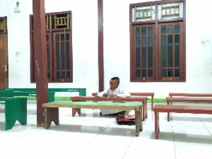 Santri Goes To Papua:  Kisah Imran sebagai Tauladan bagi Teman Sebaya