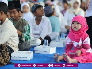Ijazah Amalan KH. Cholil Bisri terkait Fadhilah Doa Anak Yatim