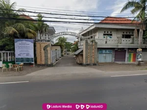 Ziarah di Makam KH. Muhammad Subadar, Pengasuh Pesantren Raudlatul Ulum Pasuruan
