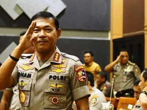 Kapolri Idham Aziz Utamakan Rekrut Anggota dari Lulusan Madrasah