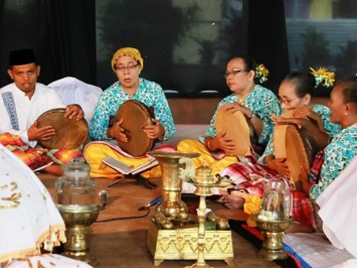 Begini Cara Warga Buton Tunjukkan Cintanya kepada Rasulullah SAW