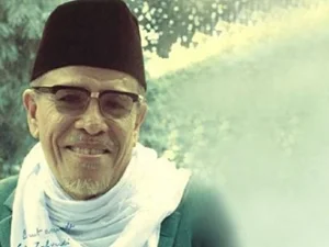 Pelajaran dari Buya Hamka, Berhenti Bid’ahkan Maulid Setelah Hatam Seribu Kitab