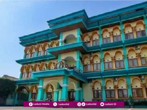 Wisata Religi dan Bertawassul di Makam KH. Abd. Djalil bin Fadhil Sidogiri