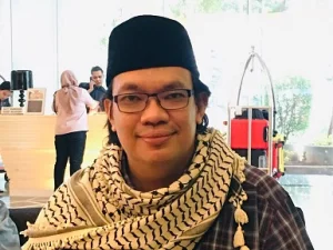Mengambil Jalan Tengah Beribadah