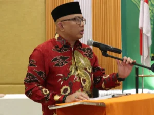 Orasi Ilmiah Prof. Arskal Salim GP, Menyongsong Indonesia Menuju G 08