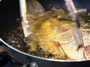 Letupan Saat Menggoreng Ikan Timbulkan Polusi Bahaya, Ini Penjelasannya