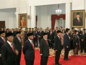 Menunggu Habib Luthfi, Jokowi Sempat Undur Pelantikan Watimpres