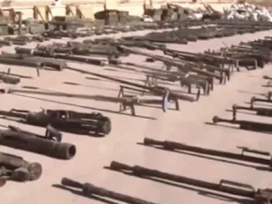 Senjata Buatan Israel Ditemukan di Gudang ISIS