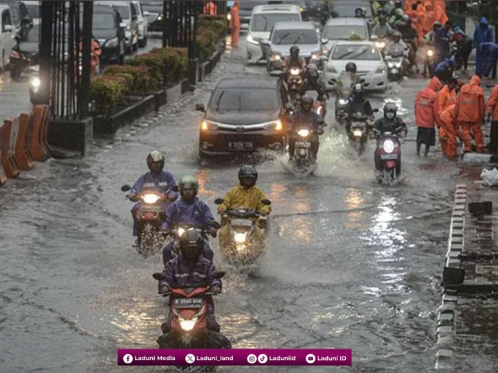 Supaya Hujan Lekas Berhenti dan Terhindar dari Banjir, Baca Doa Ini