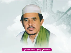 Biografi KH. Hasan Thuba (Pengasuh Pesantren Raudlatut Thalibin)