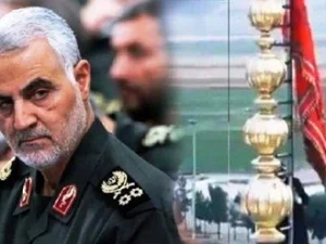 Qassem Soleimani Tewas, Iran Kibarkan Bendera Merah Tanda Balas Dendam