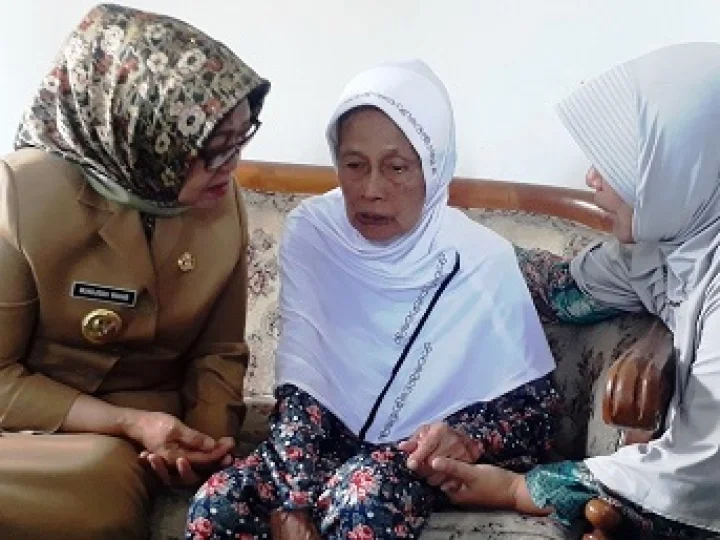 Rahasia Nenek Sumiati Bisa Haji Meski Sudah Berusia 107 Tahun