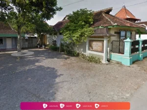 Ziarah di Makam KH. M. Marwan, Pendiri Pesantren Raudlathuth Thalibin Demak