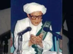 Doa dari Guru Sekumpul Agar Tahu Makanan Halal atau Haram