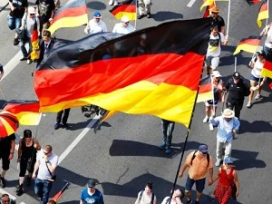 Tradisi Unik di Jerman Bagi Warganya yang Belum Menikah di Usia 30 Tahun