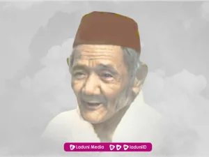 Biografi KH. Muslim Rifai Imampuro (Mbah Liem), Pendiri Pesantren Al-Muttaqien Pancasila Sakti Klaten