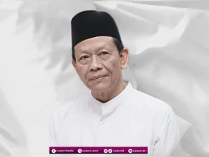 Biografi KH. Munif Muhammad Zuhri, Pengasuh Pesantren Girikusumo, Demak