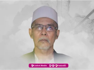 Biografi KH. Faqih Muntaha