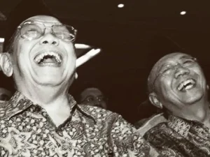 Pujian Gus Dur untuk Gus Sholah