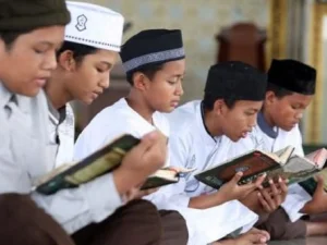 Lama tak Dengar, Turunan Undang-Undang Pesantren Masih di Godok