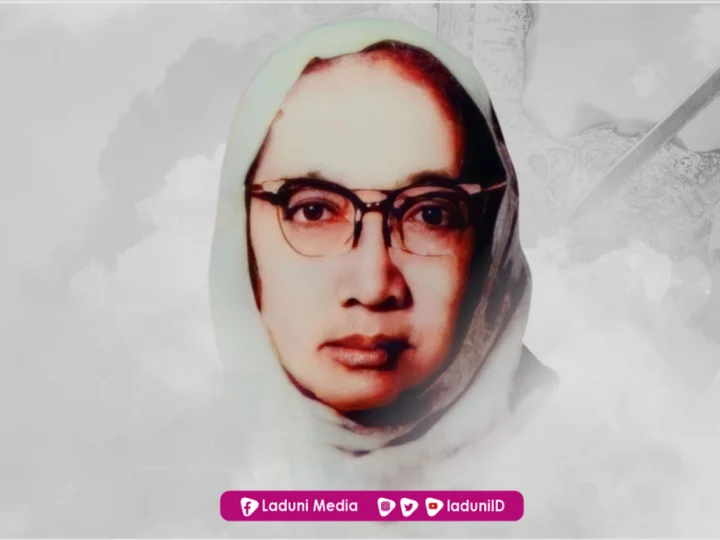 Biografi Syaikhah Khairiyah Hasyim